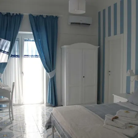 Il Giardino Dei Glicini Bed & Breakfast