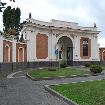 Il Giardino Dei Glicini 3* 埃尔科拉诺