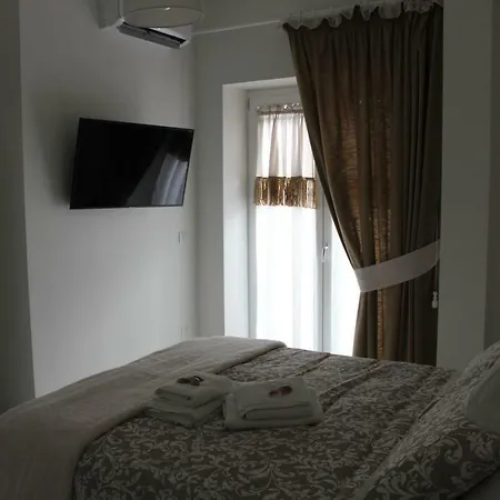 Il Giardino Dei Glicini 3* إيركولانو